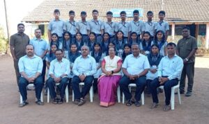 वाटंगी हायस्कूल मध्ये बक्षीस वितरण व दहावीच्या विद्यार्थ्यांना&hellip;