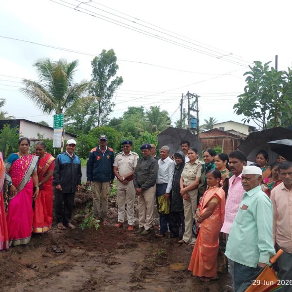 श्रमिक सेवा तरुण मंडळातर्फे किणे येथे वृक्षारोपण